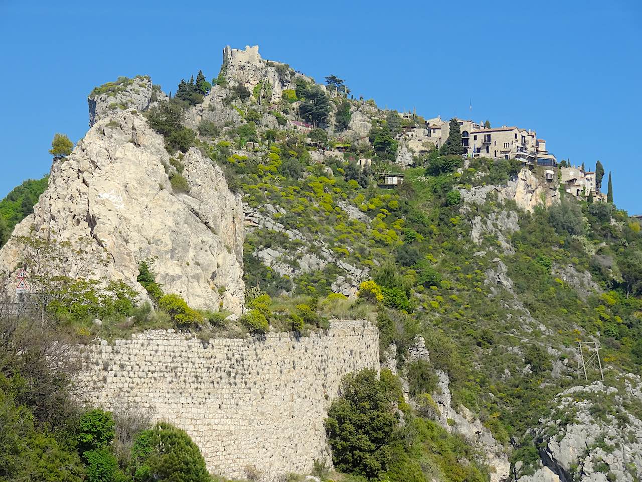 Vue Eze moyenne corniche