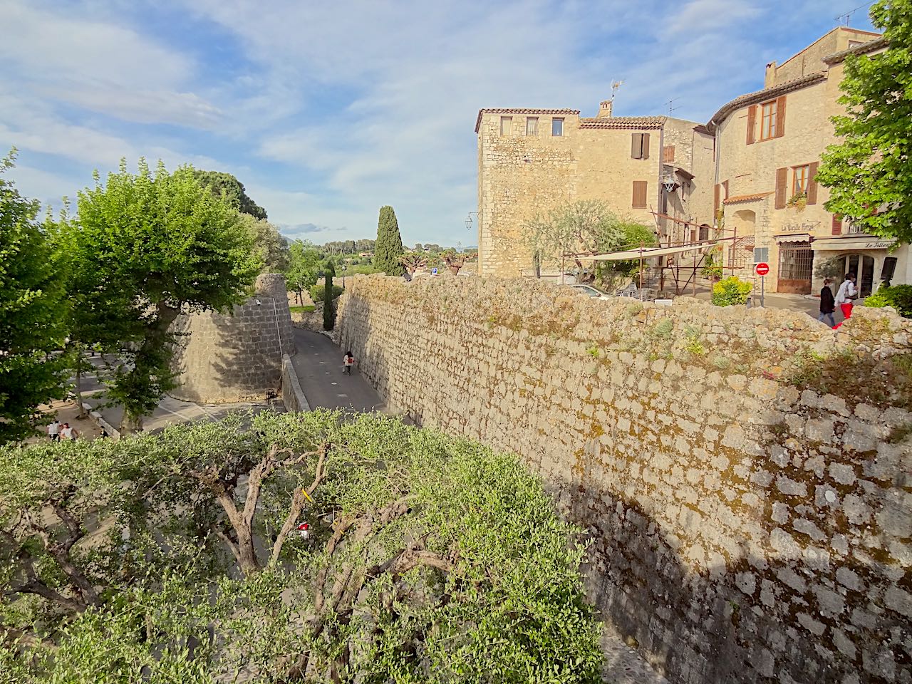 Saint-Paul-de-Vence remparts