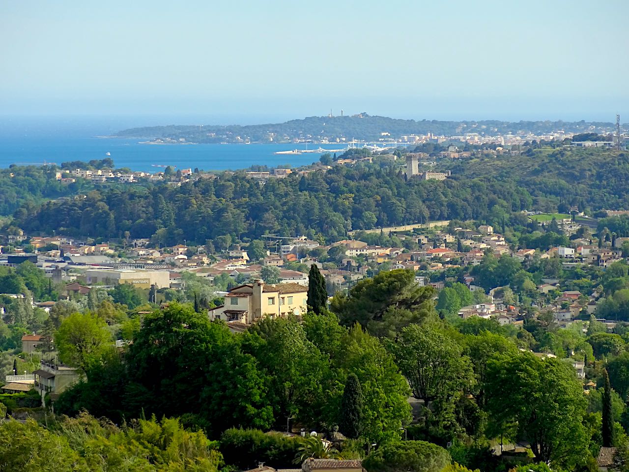 Saint-Paul-de-Vence remparts vue mer