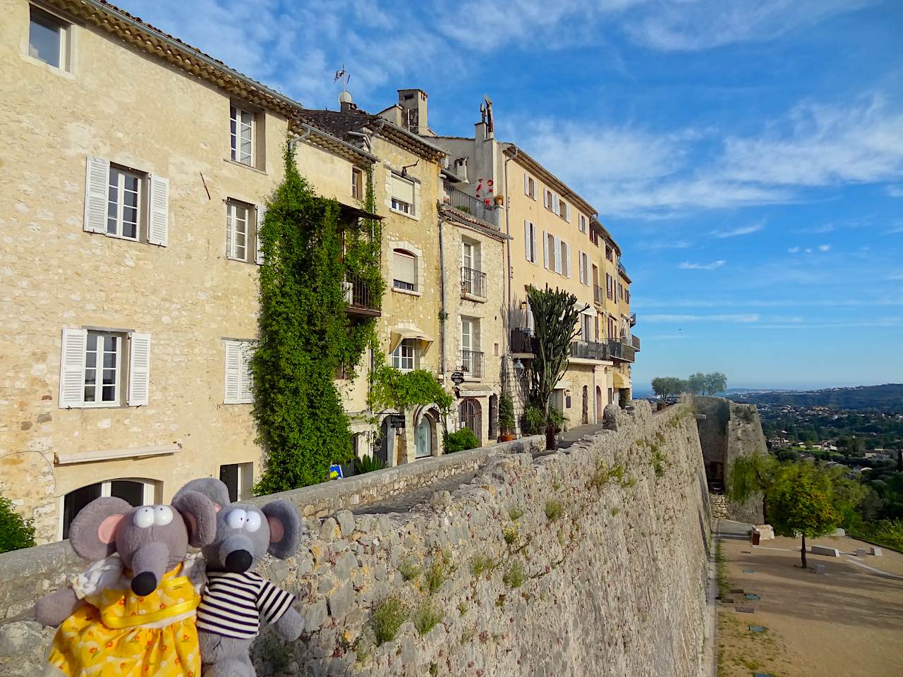 Saint-Paul-de-Vence remparts