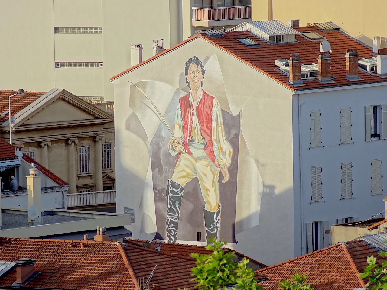 mur peint à Cannes