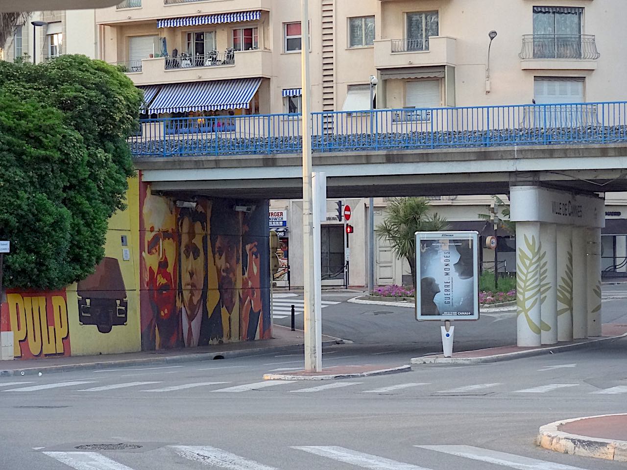 mur peint à Cannes
