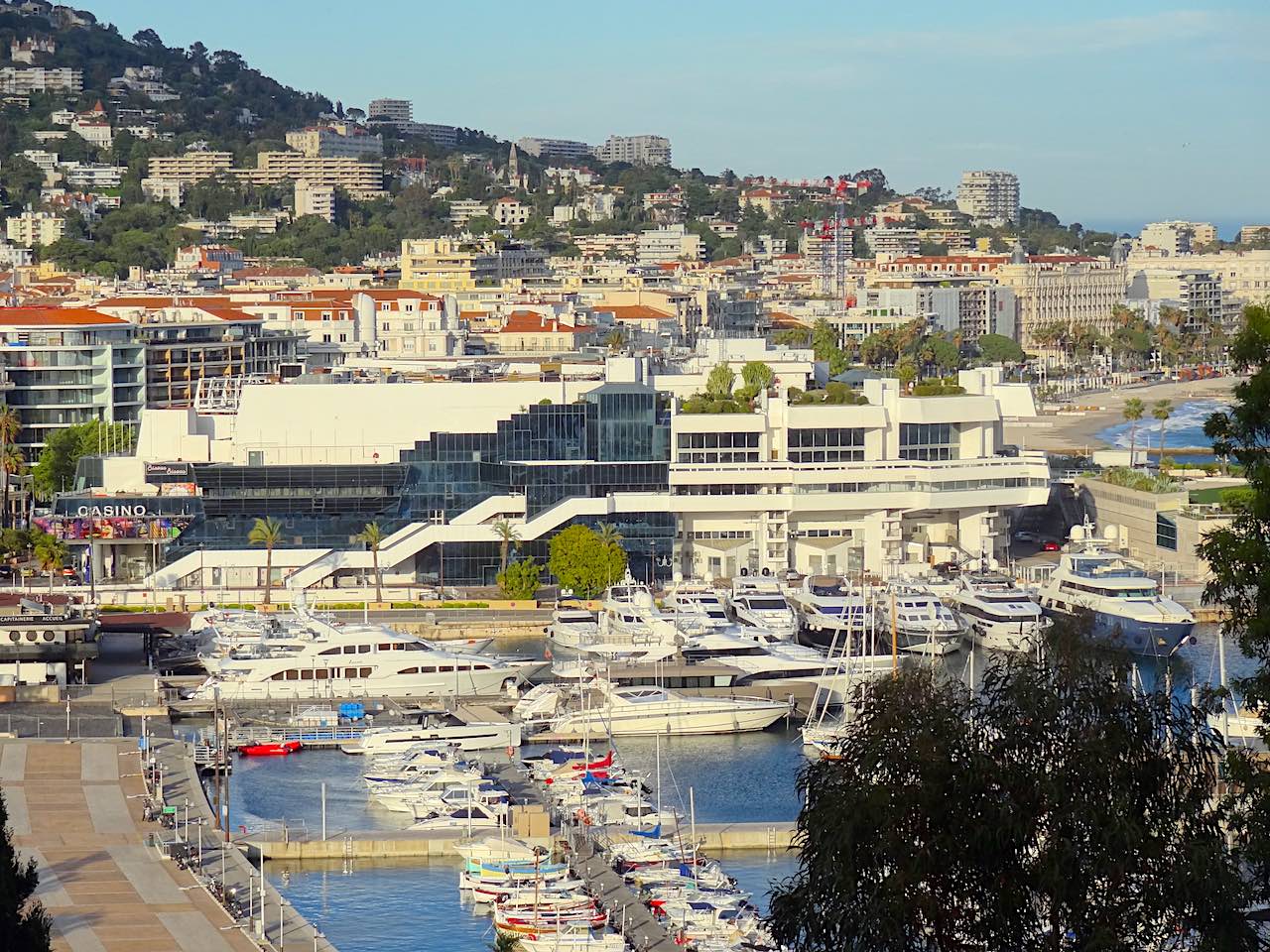 Cannes vue depuis le Suquet