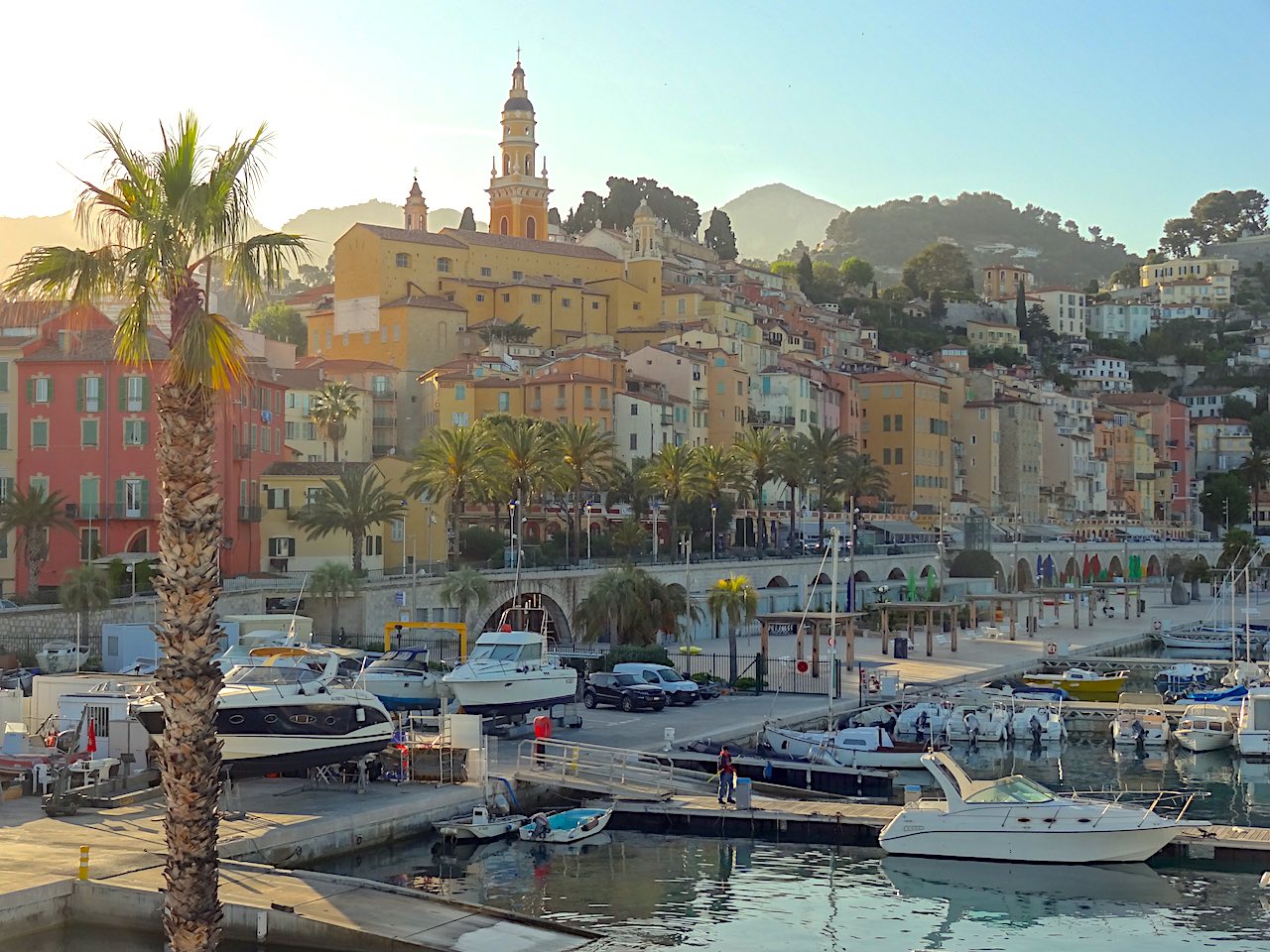 vieux port de Menton