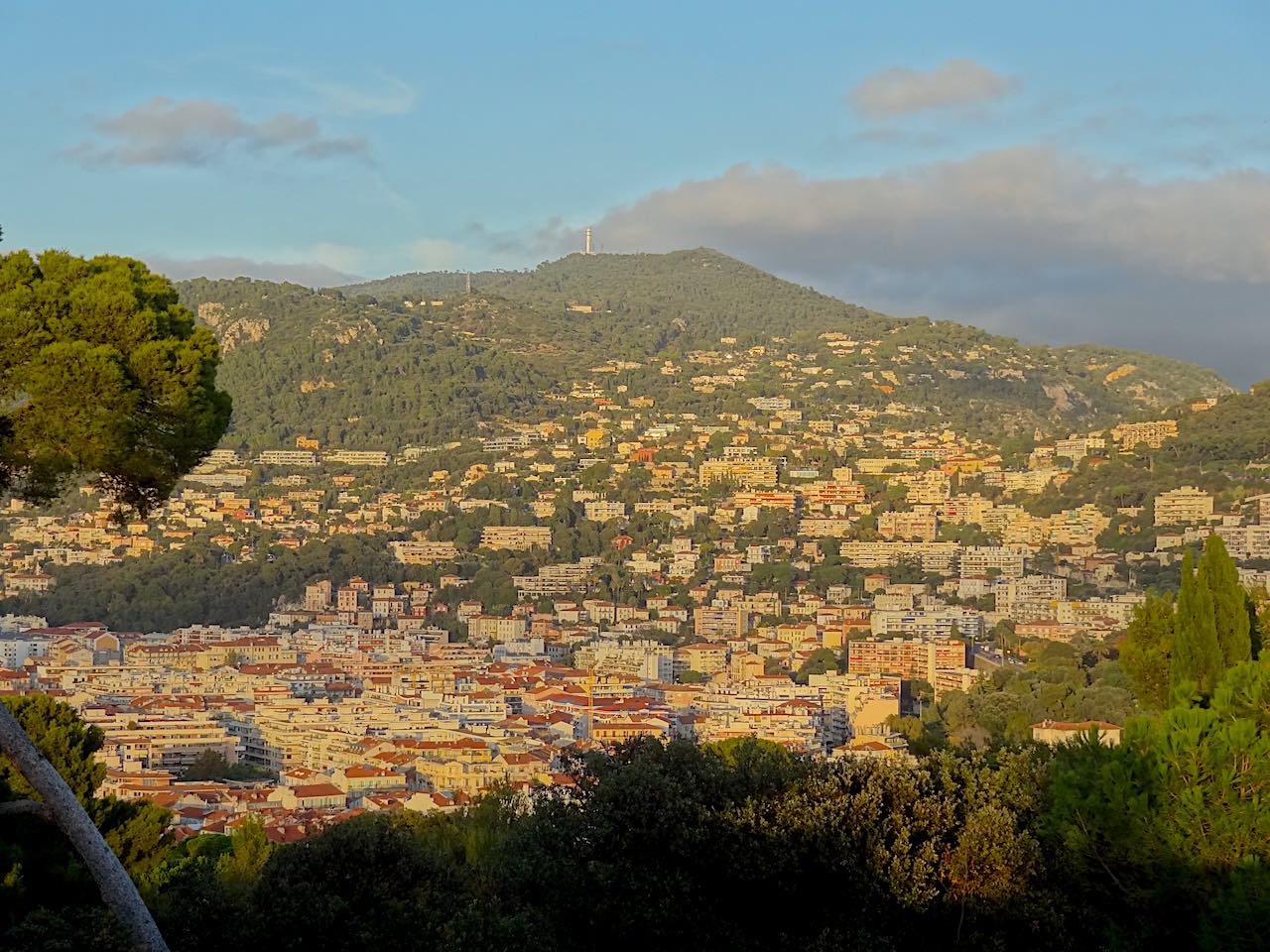 Nice vue depuis la colline du château