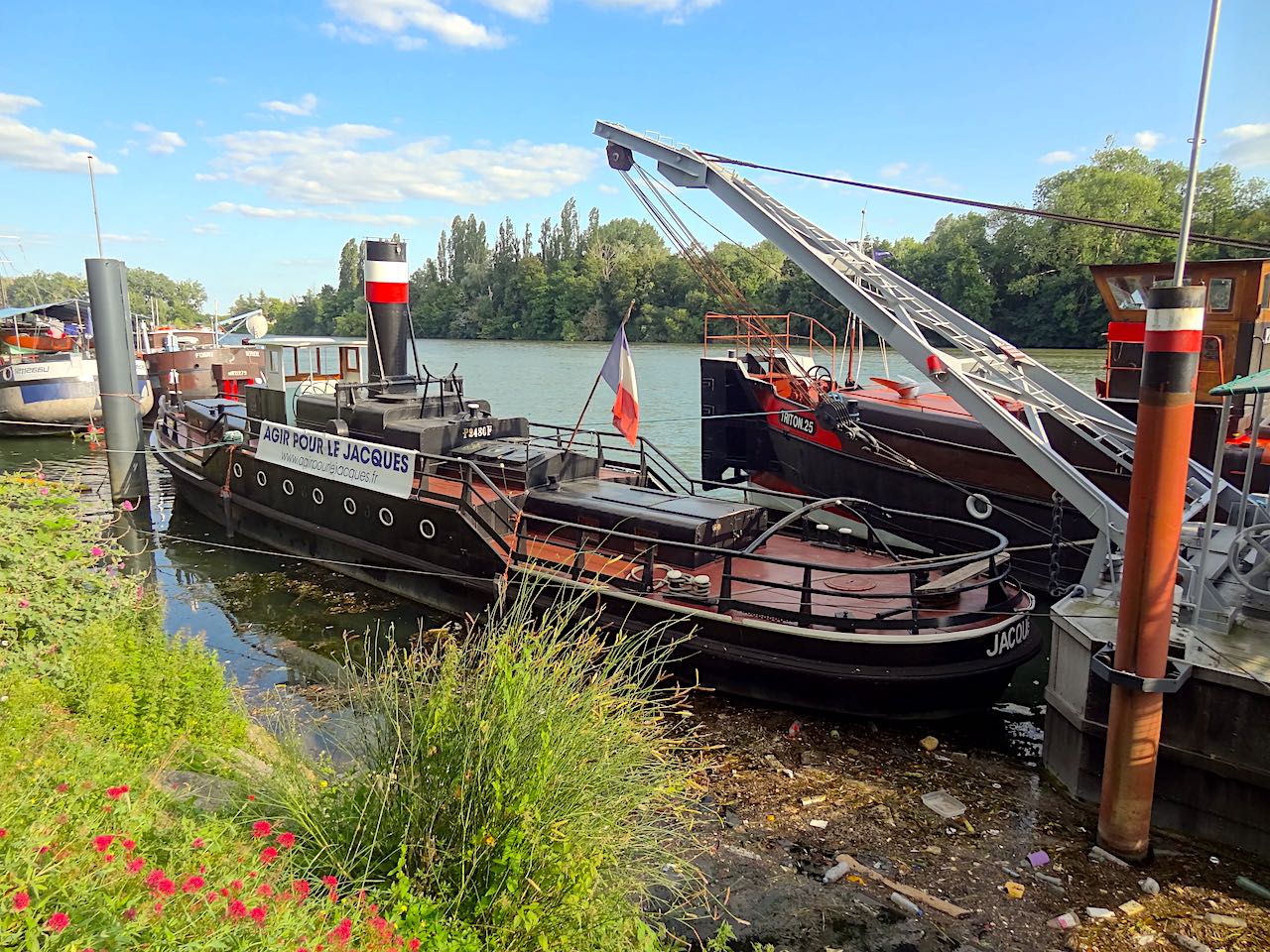 bateau "Jacques" à Conflans-Sainte-Honorine