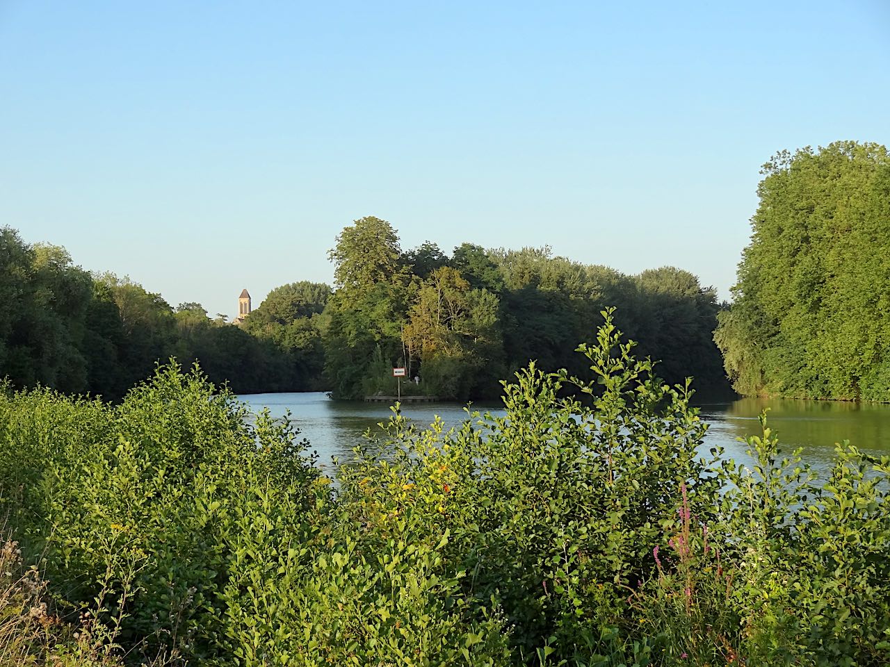 chemin de Halage à Parmain