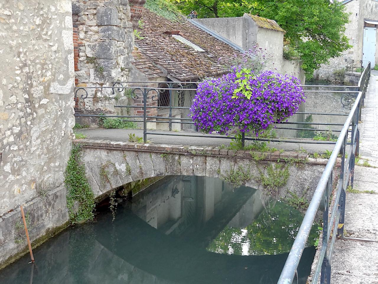 canal à Provins