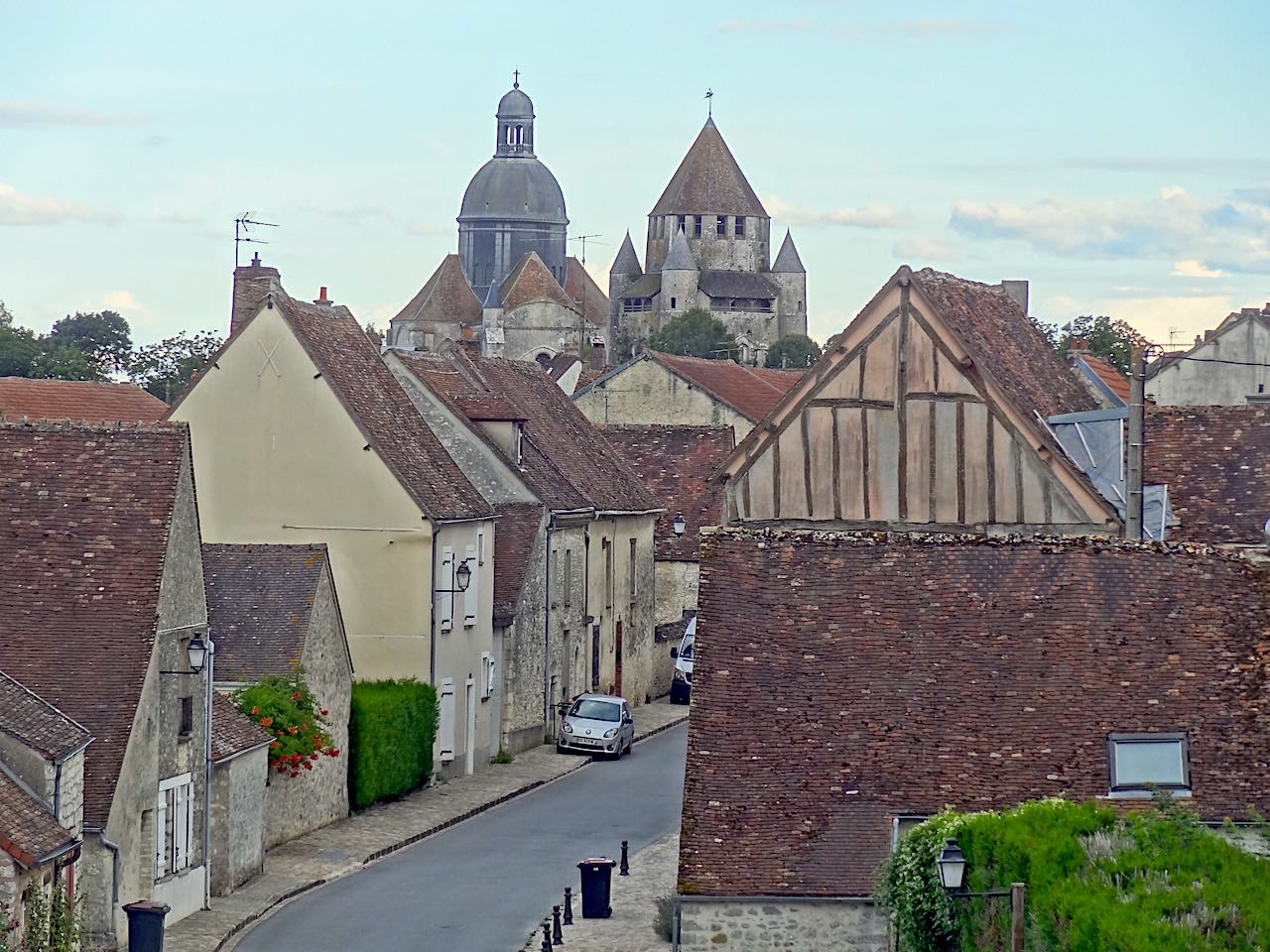 Rue de la ville haute de Provins