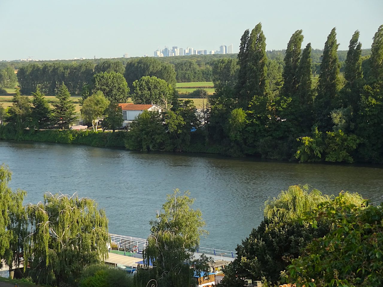 vue sur la forêt de saint germain en laye