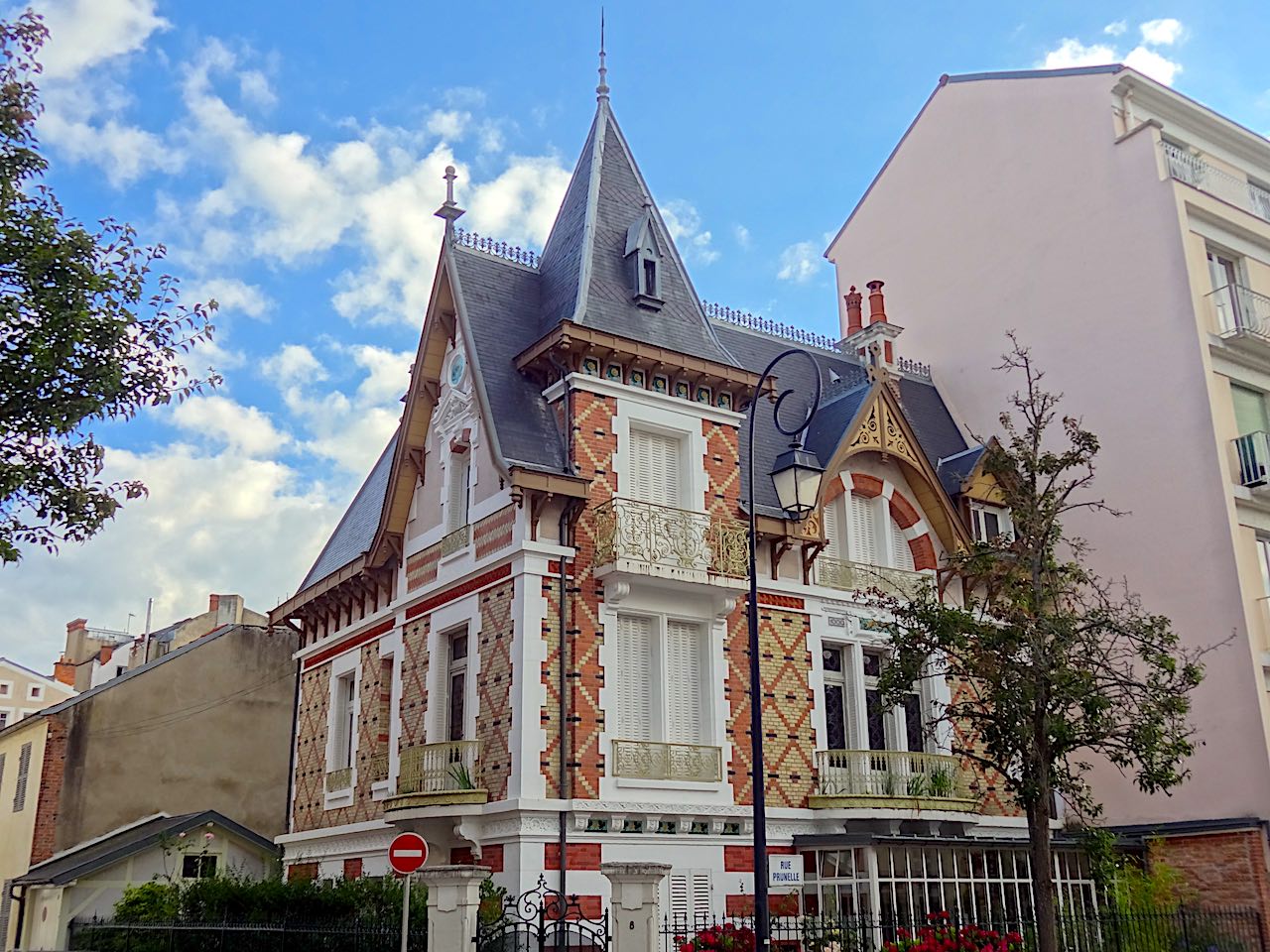 cottage anglais à Vichy rue prunelle