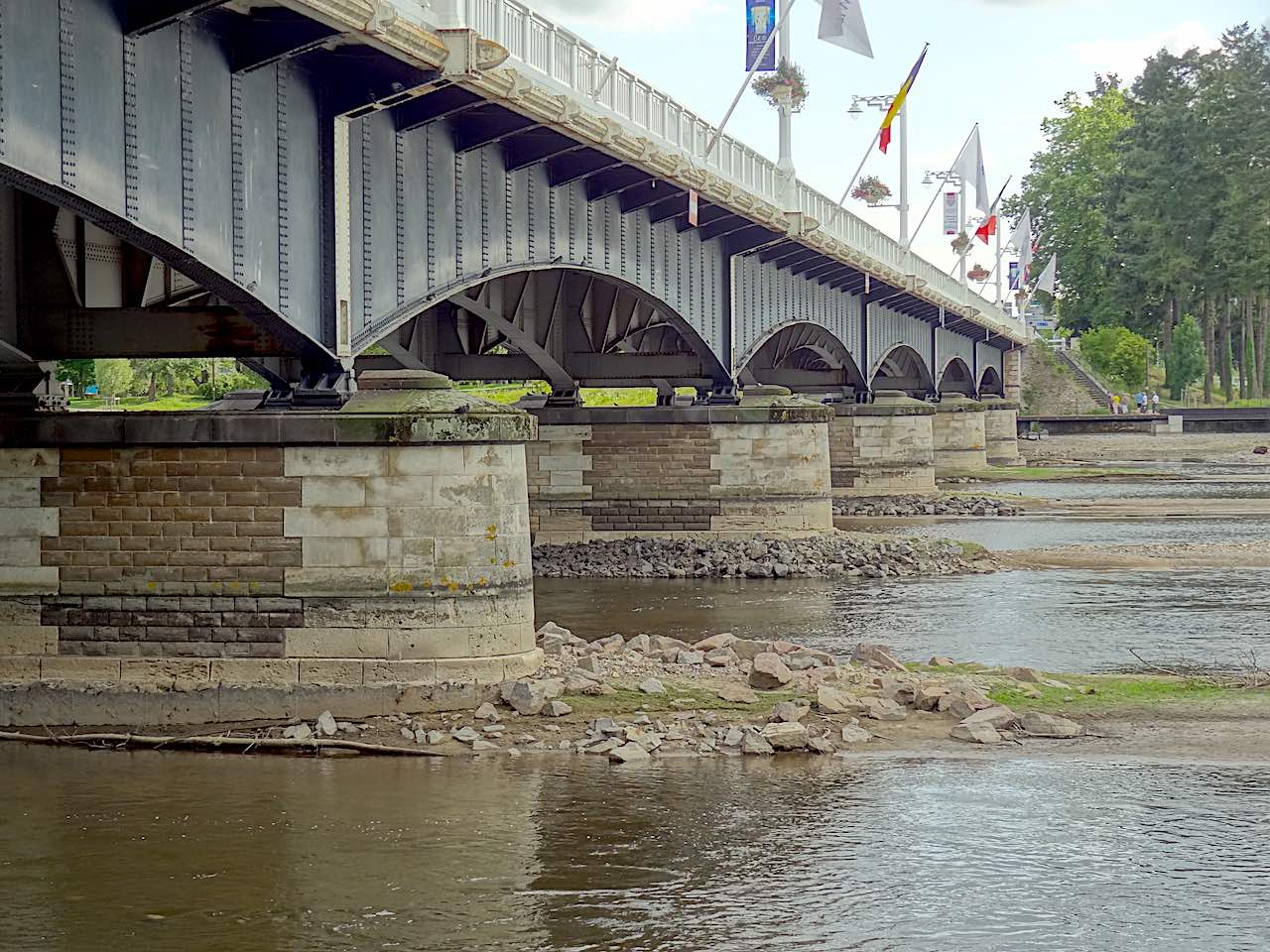 pont sur l'Allier à Vichy