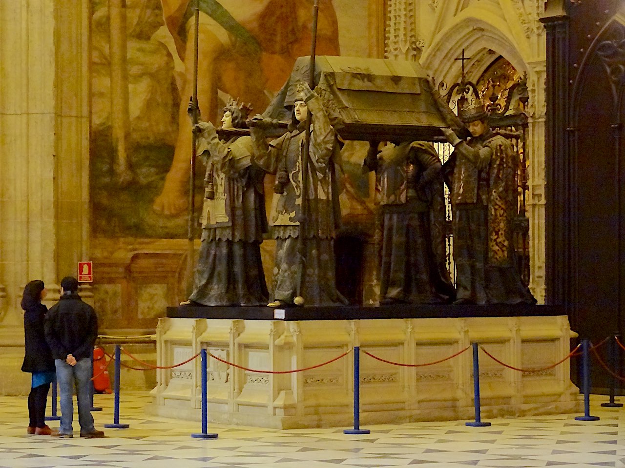 tombeau de Christophe Colomb dans la cathédrale de Séville