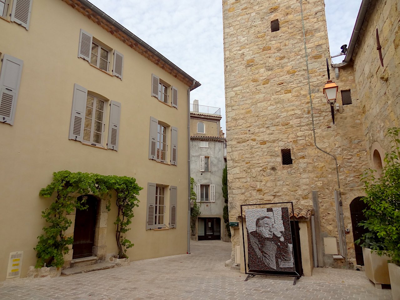 porte sarrazine de Mougins