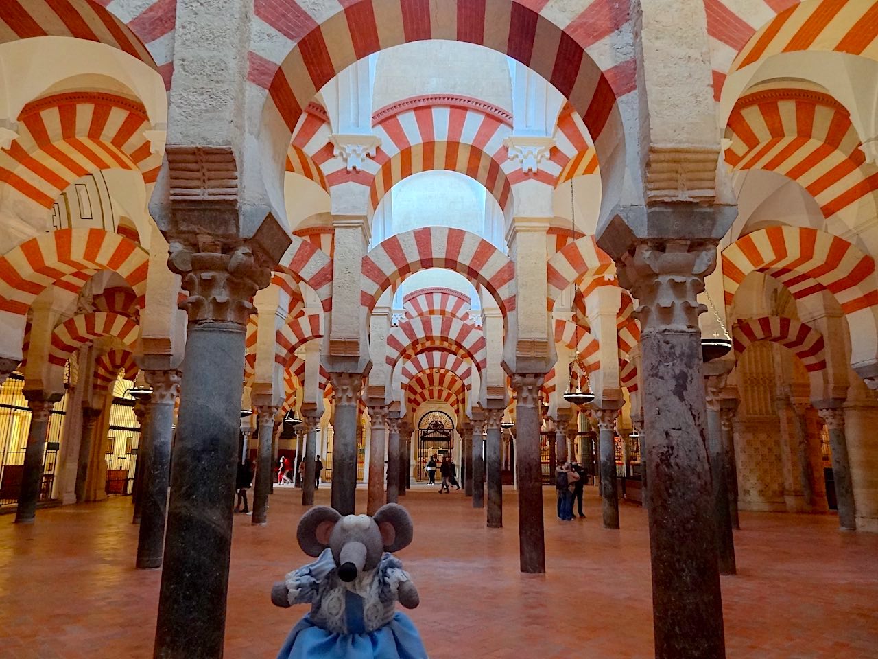 intérieur de la mosquée cathédrale de Cordoue