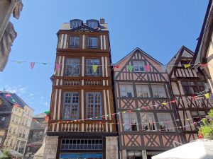 maison qui penche à Rouen