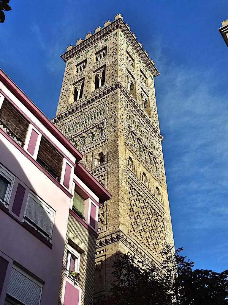 clocher mudéjar à Saragosse