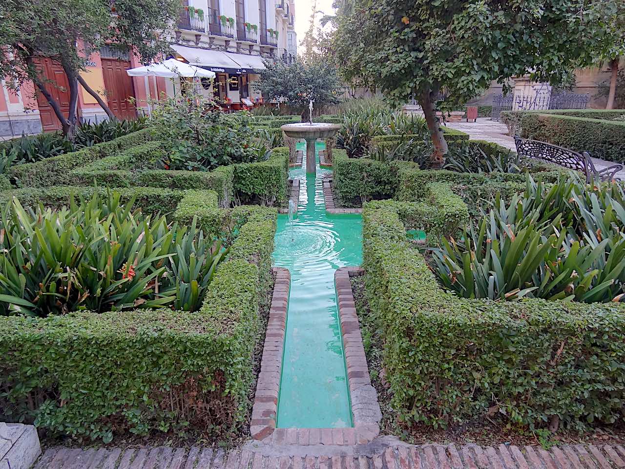 jardin de la cathédrale de Malaga