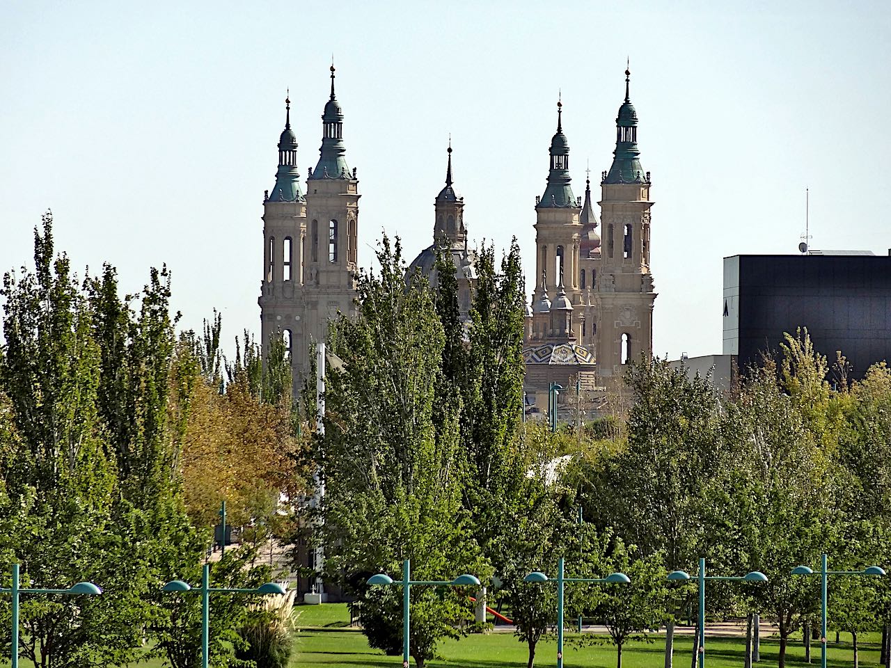 Basilique del pilar à Saragosse