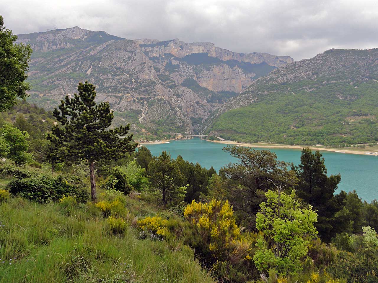 Le lac de Sainte-Croix et le grand canyon du Verdon