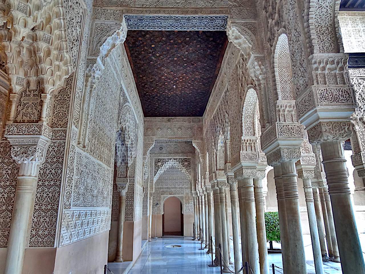 cour des lions de l'Alhambra