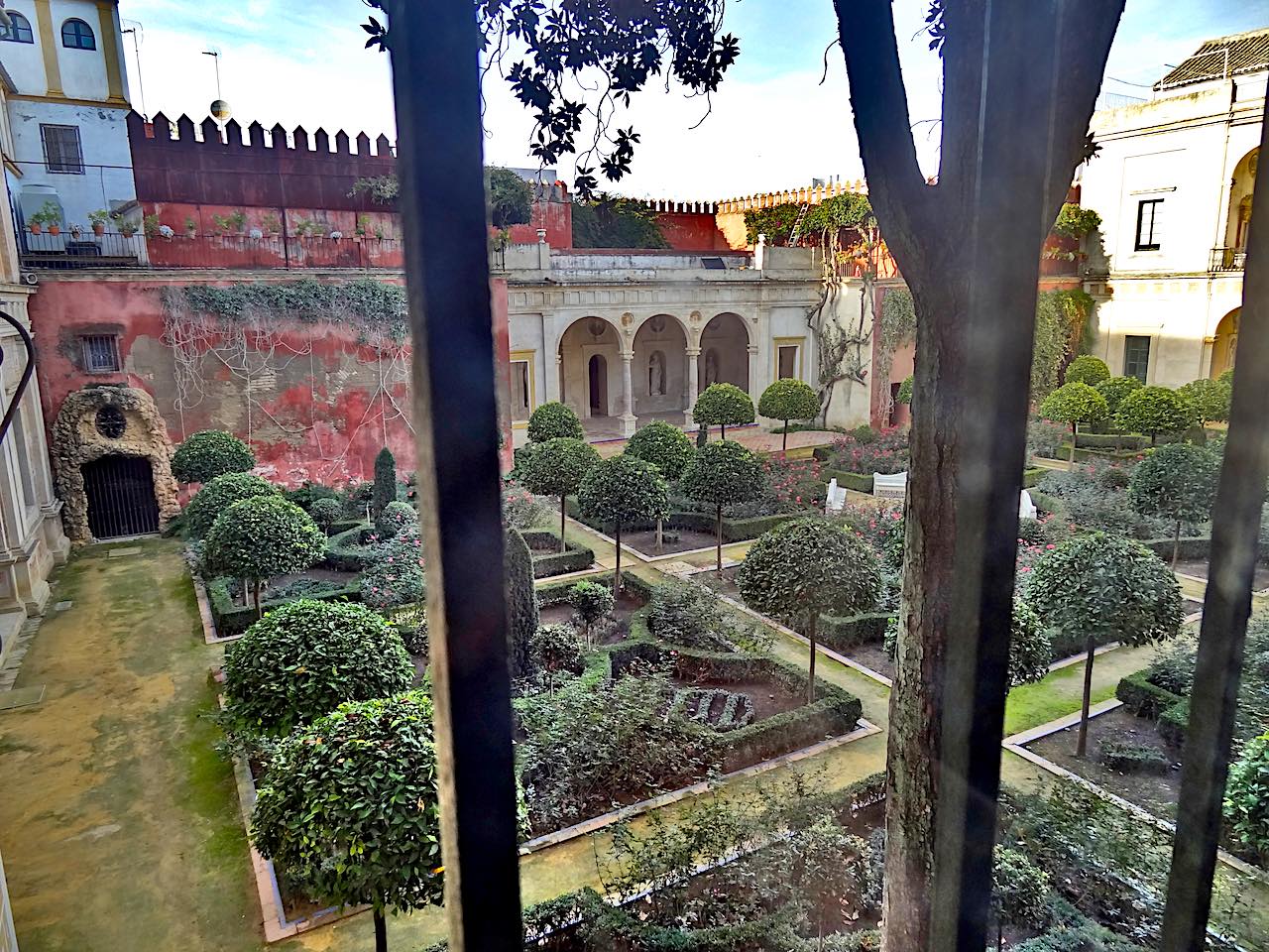 Grand jardin Casa de Pilatos