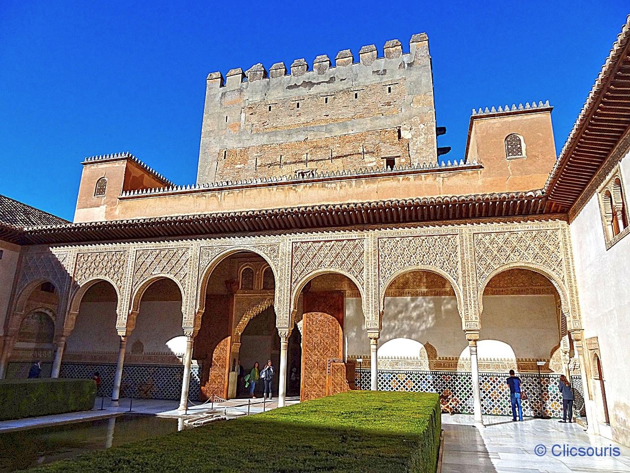 cour des myrtes de l'Alhambra