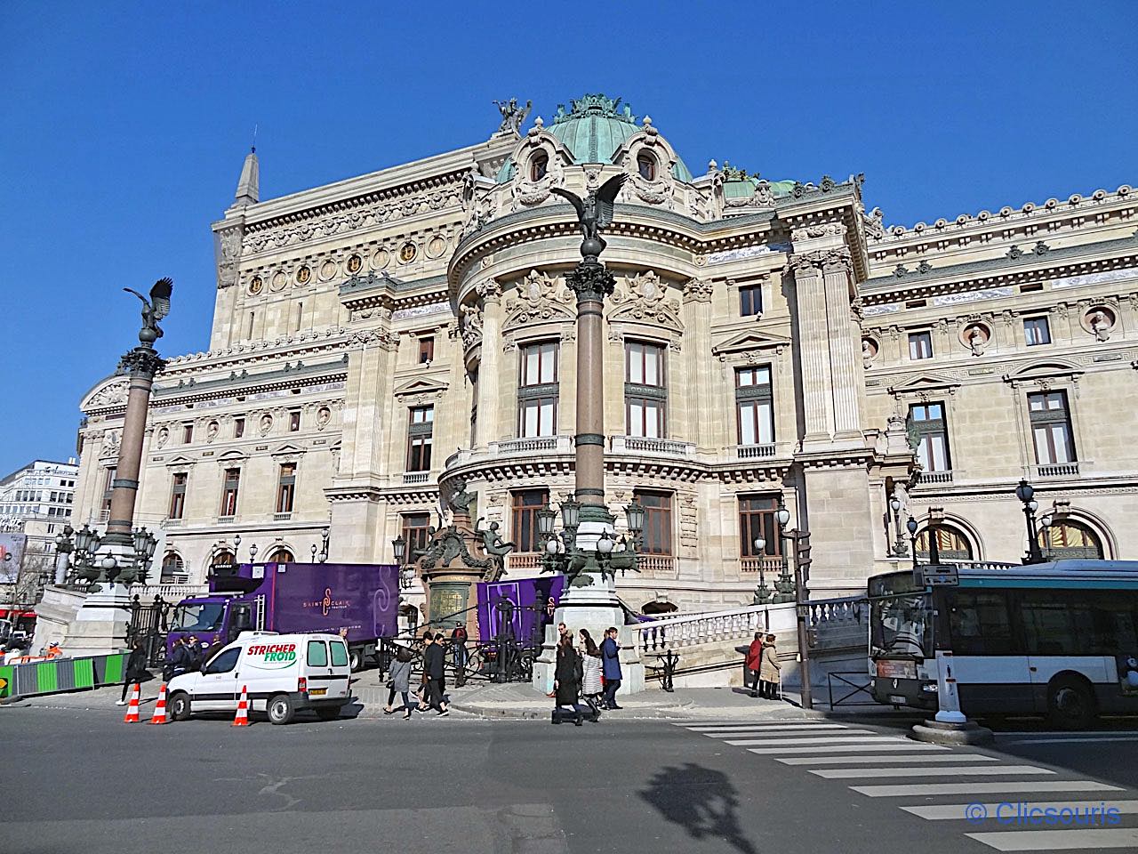 Opéra Garnier de Paris, façade arrière et entrée des visiteurs
