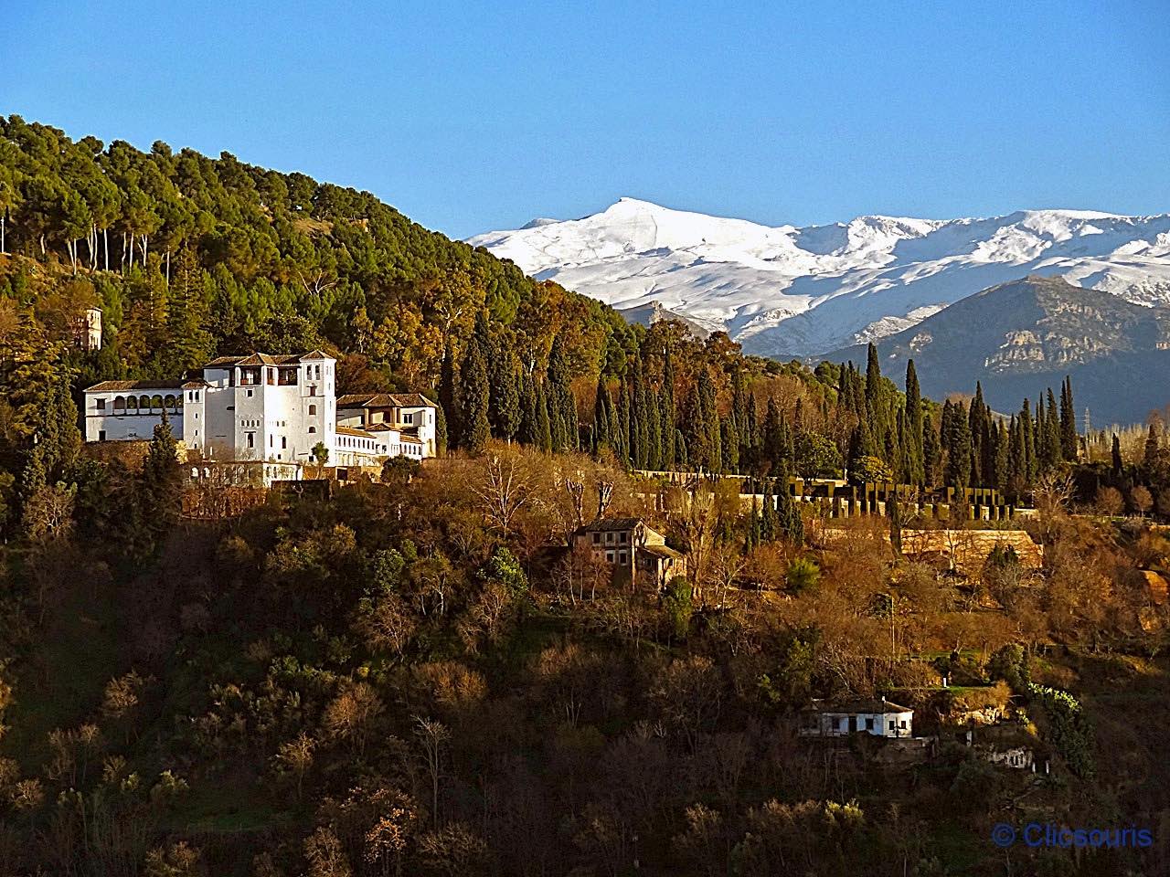 Le Generalife et la Sierre Nevada