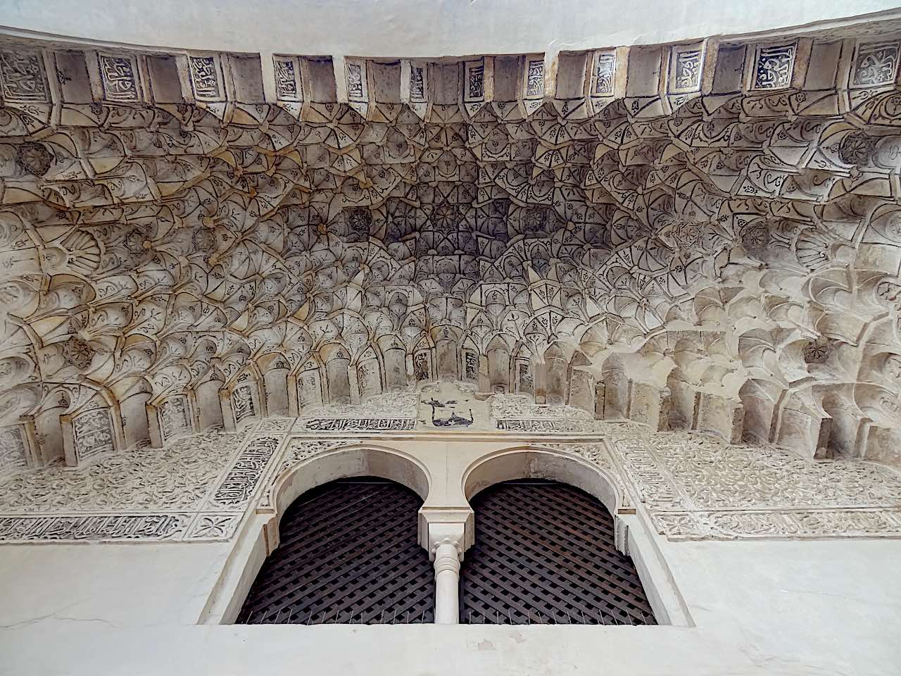 porte du caravansérail de Grenade