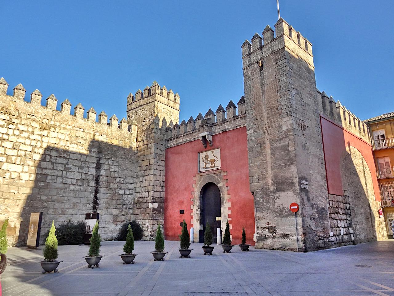 Porte du lion Alcazar de Séville