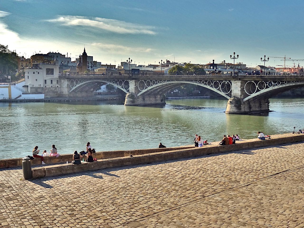 pont Isabel II à Séville