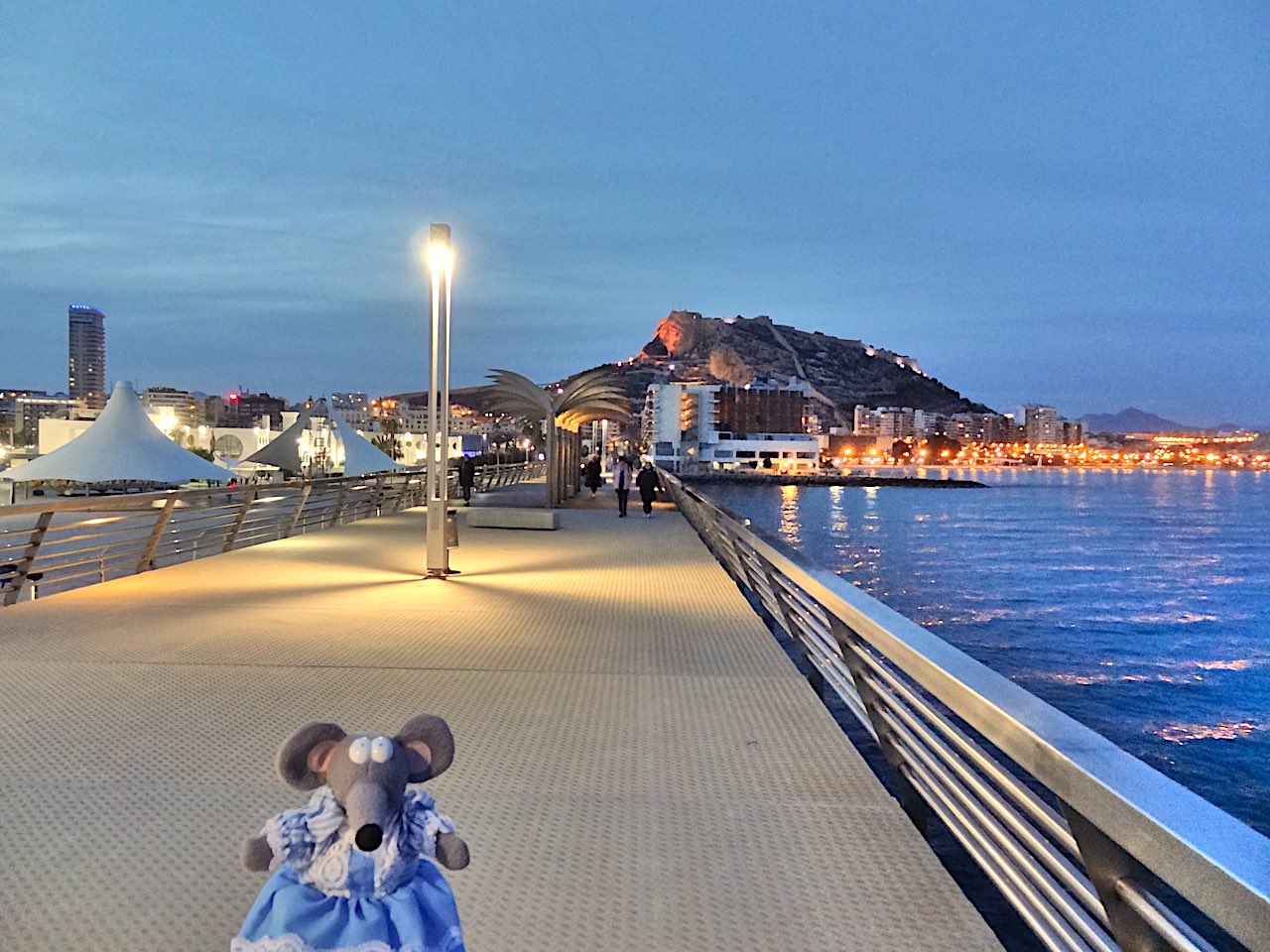 jetée du port d'Alicante