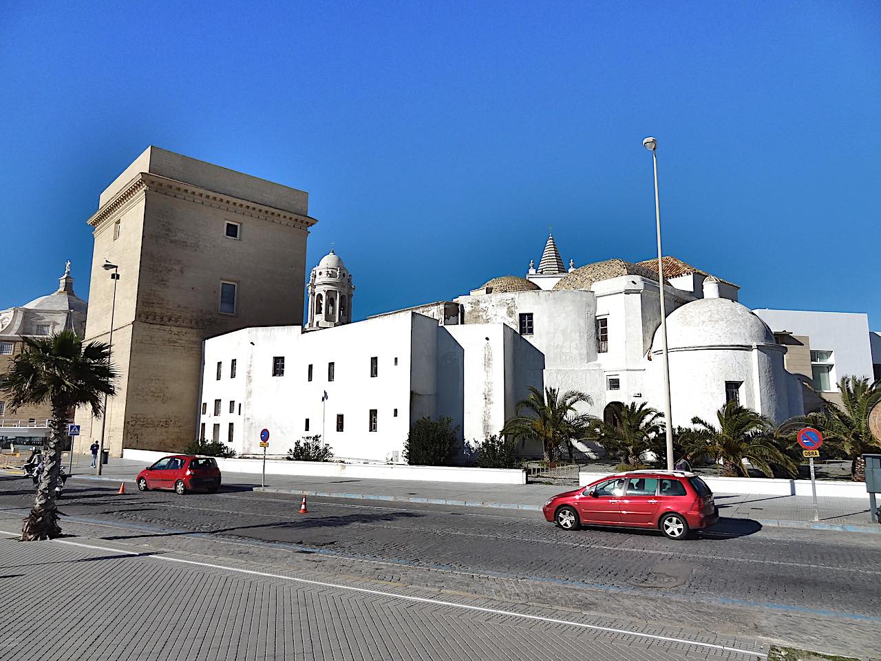 église Santa Cruz à Cadix