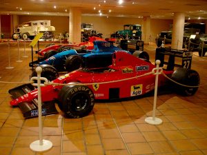 voiture de formule 1 à Monaco