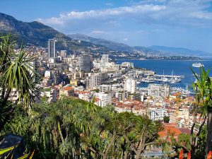Monaco vue depuis le jardin exotique