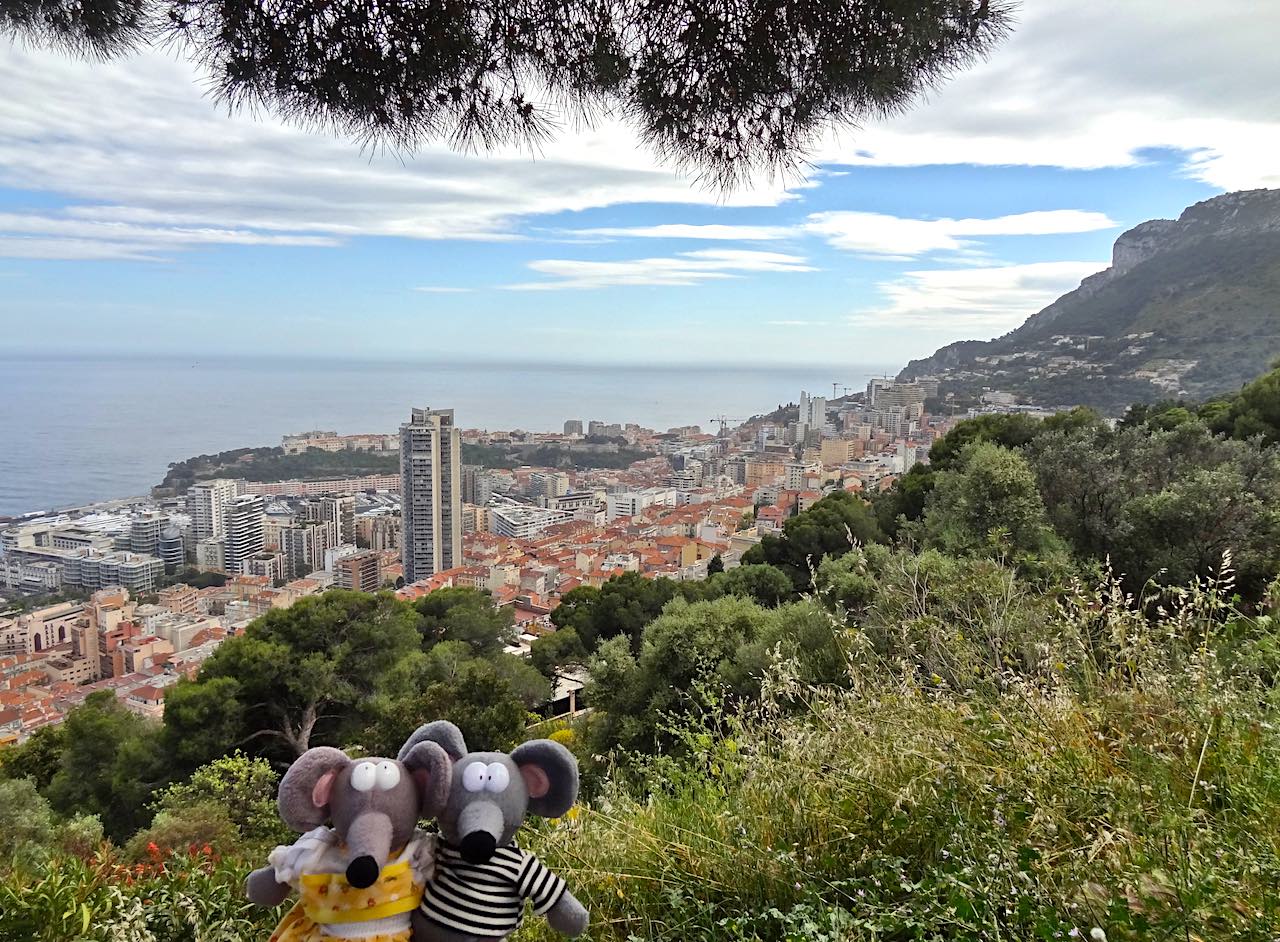 Vue sur Monaco depuis le mont des Mules