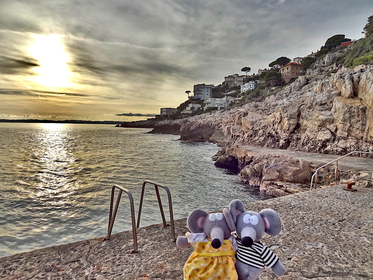 plage de la plateforme du cap de Nice