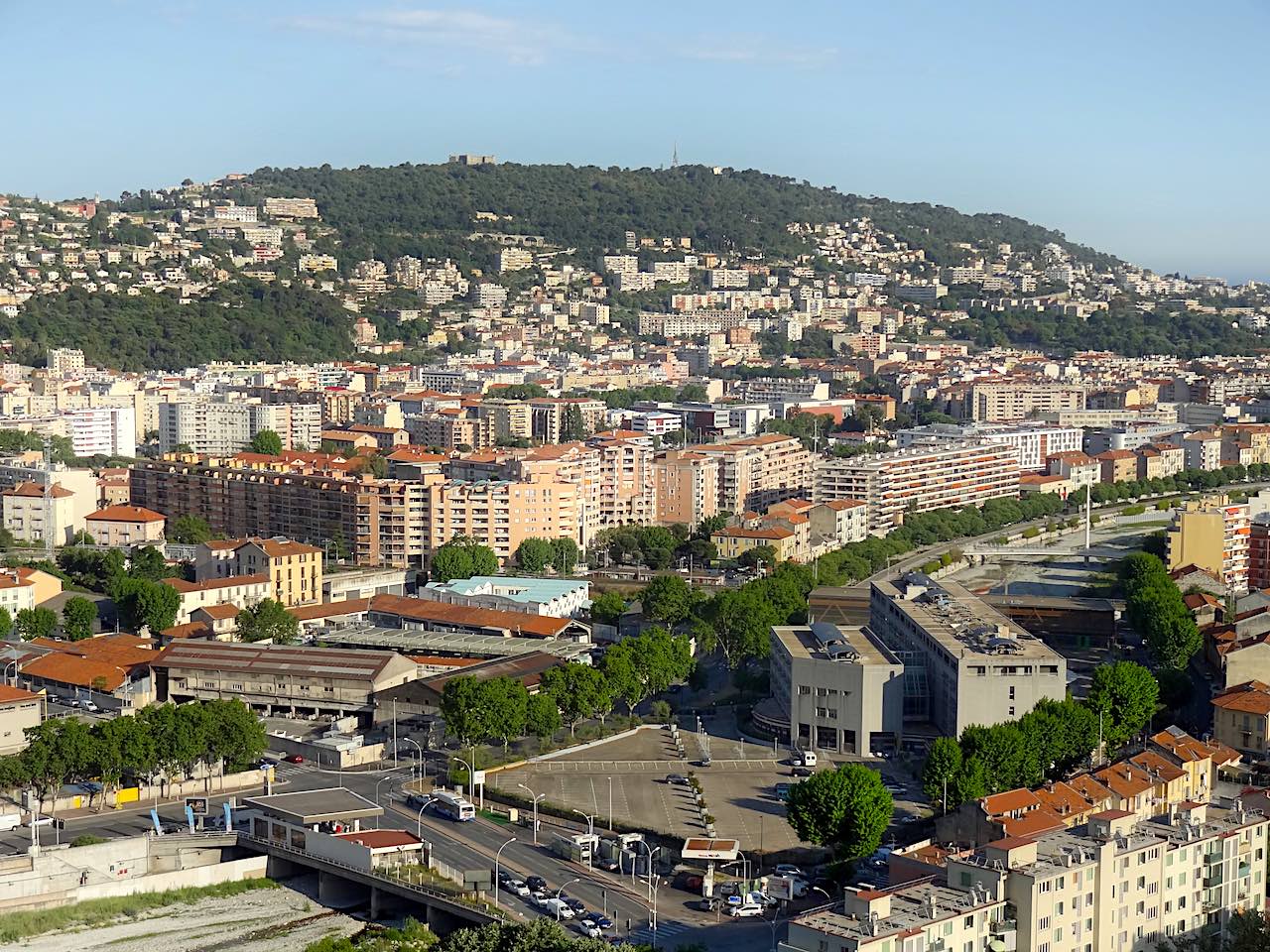 ville moderne et Mont Alban vus depuis Cimiez