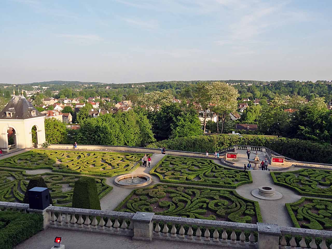 Terrasse du château d'Auvers-sur-Oise