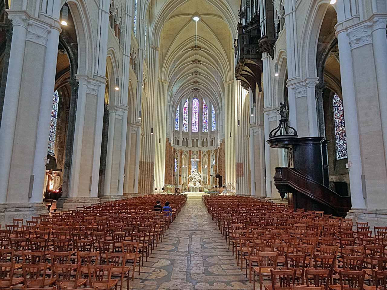 Nef de la cathédrale de Chartres