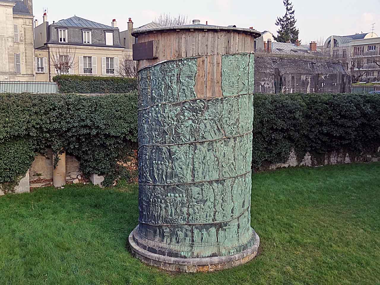 Moulage de la colonne trajane, fossés du château de Saint-Germain-en-Laye