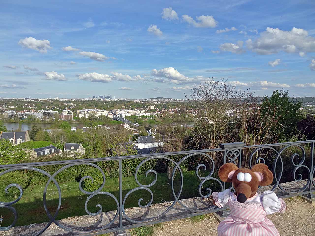 Vue depuis la grande terrasse de Saint-Germain-en-Laye