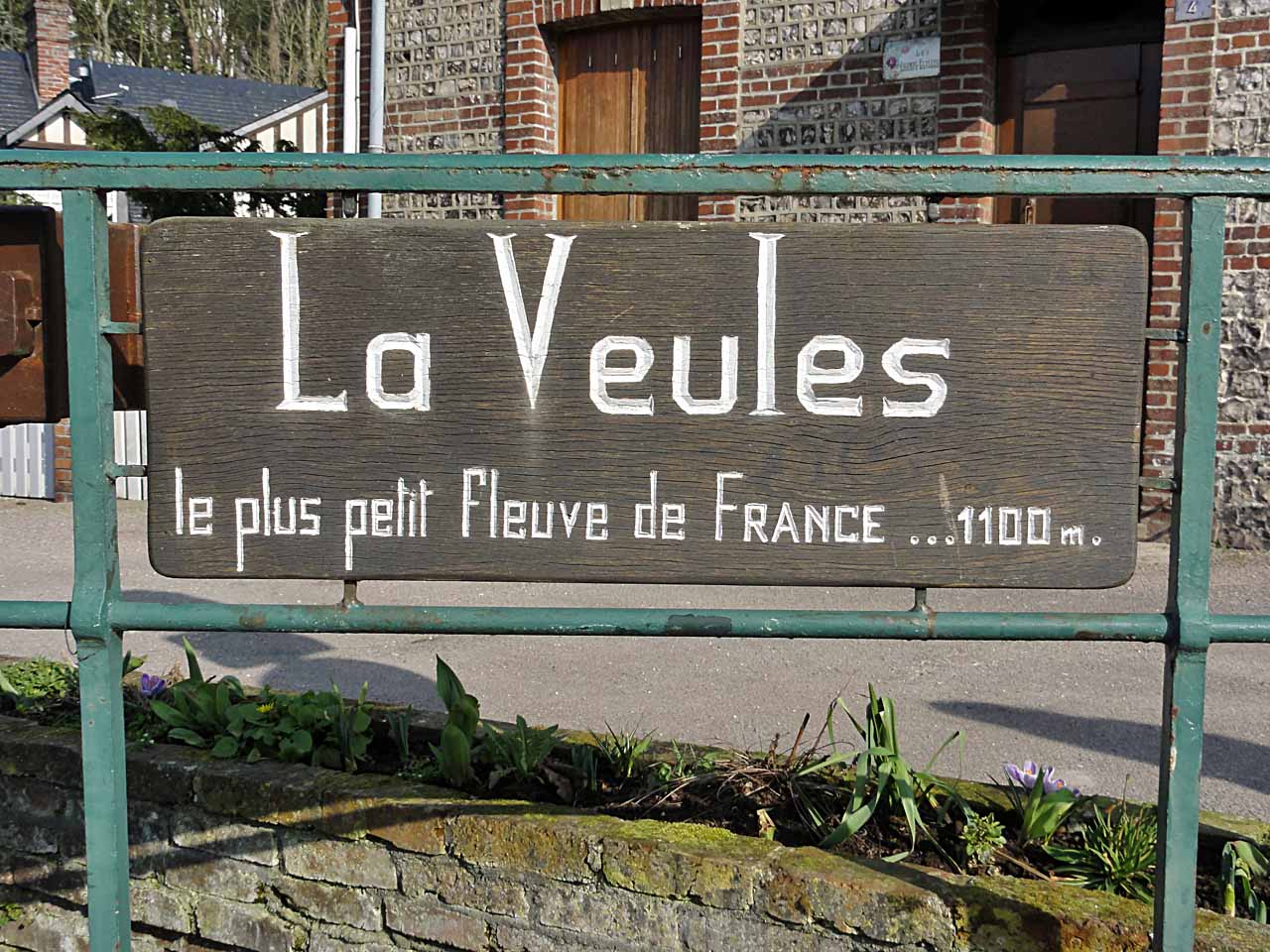 The Veules in Veules-les-Roses, France's shortest river!