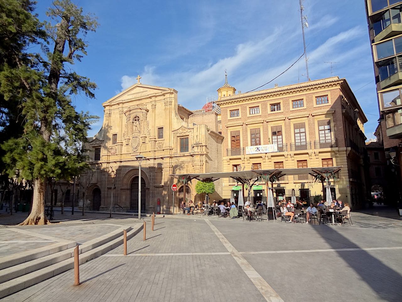 Plaza Julian de Roméa à Murcie