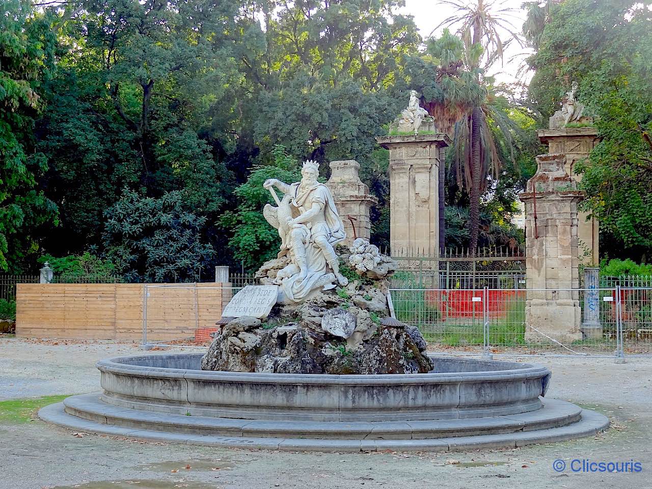 statue villa giulia palerme