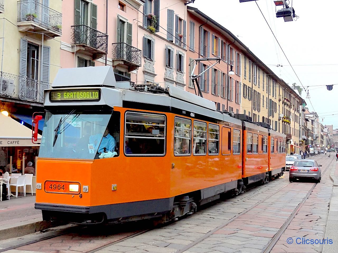 vieux tramway à Milan