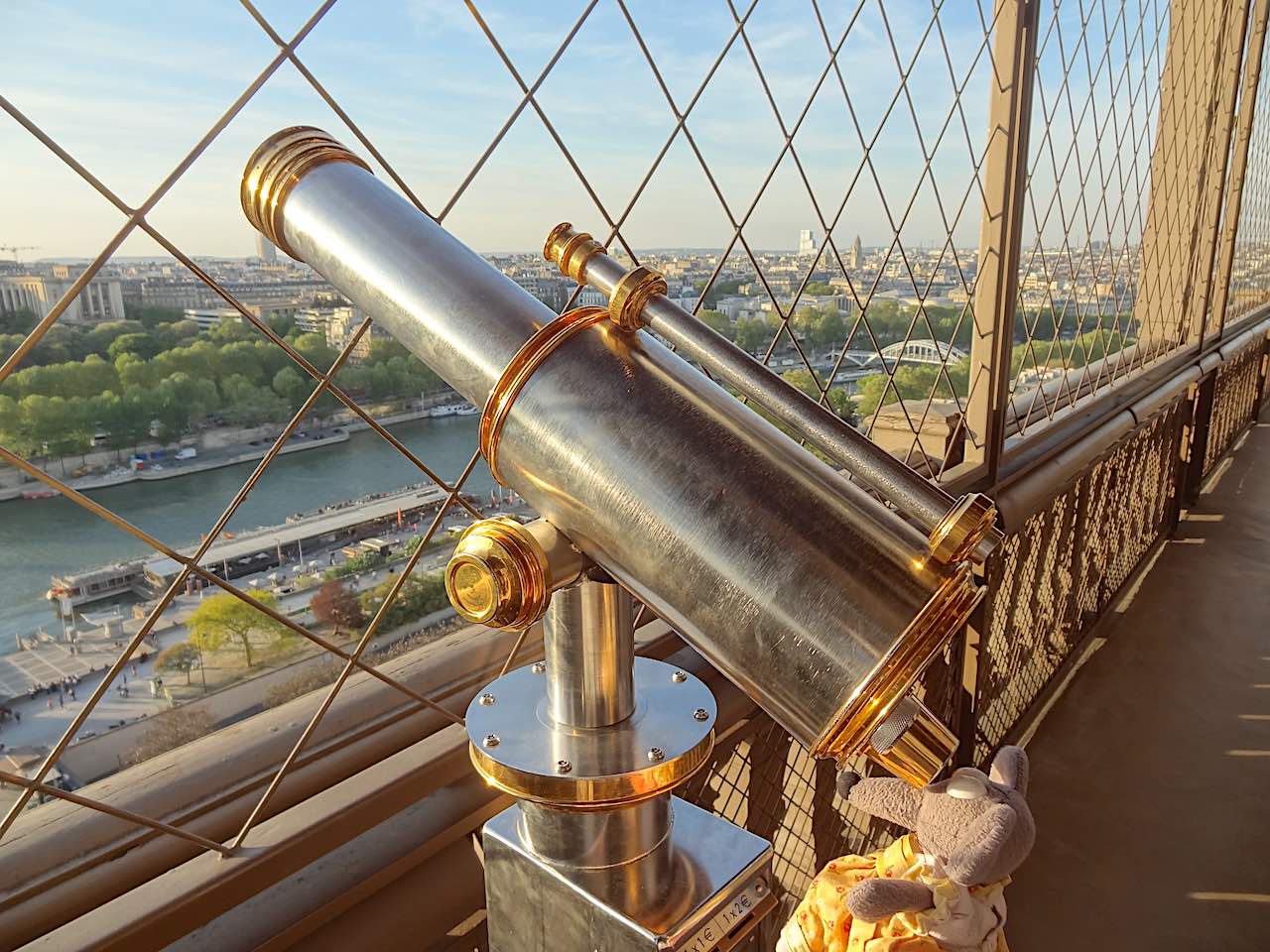 miranda téléscope tour eiffel