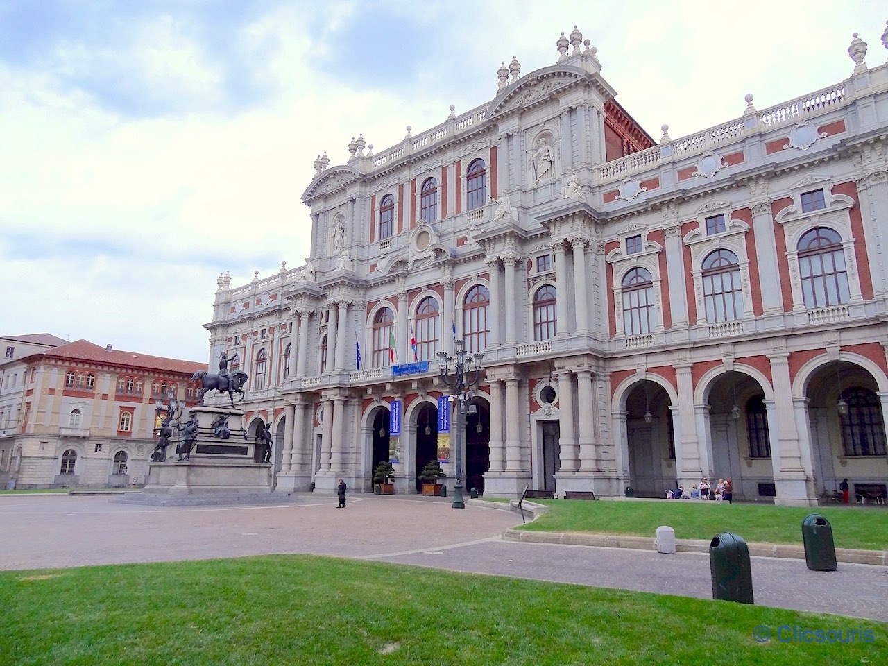 piazza Carlo Alberto musée du Risorgimento