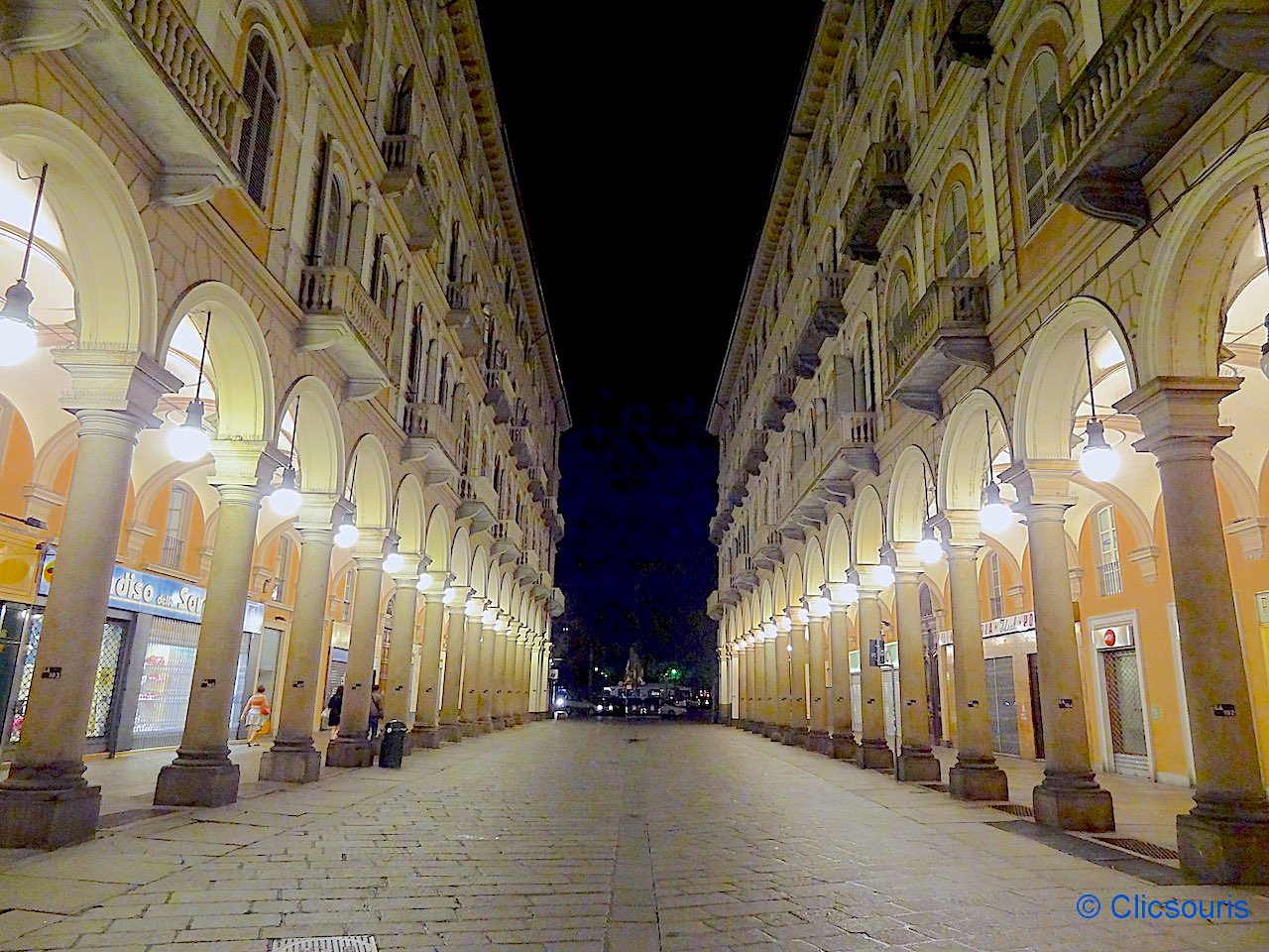 piazza Statuto turin